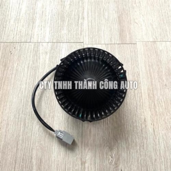 Quạt giàn lạnh sau Transit Quạt dàn lạnh Transit 2012